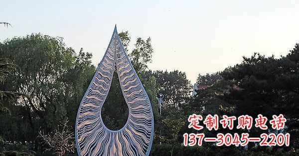 绍兴水滴雕塑给公园带来流动的美