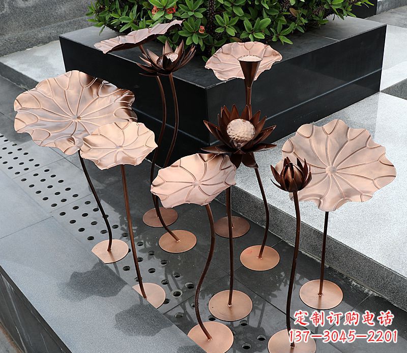 绍兴不锈钢古铜色荷花雕塑传承传统文化的精美艺术品