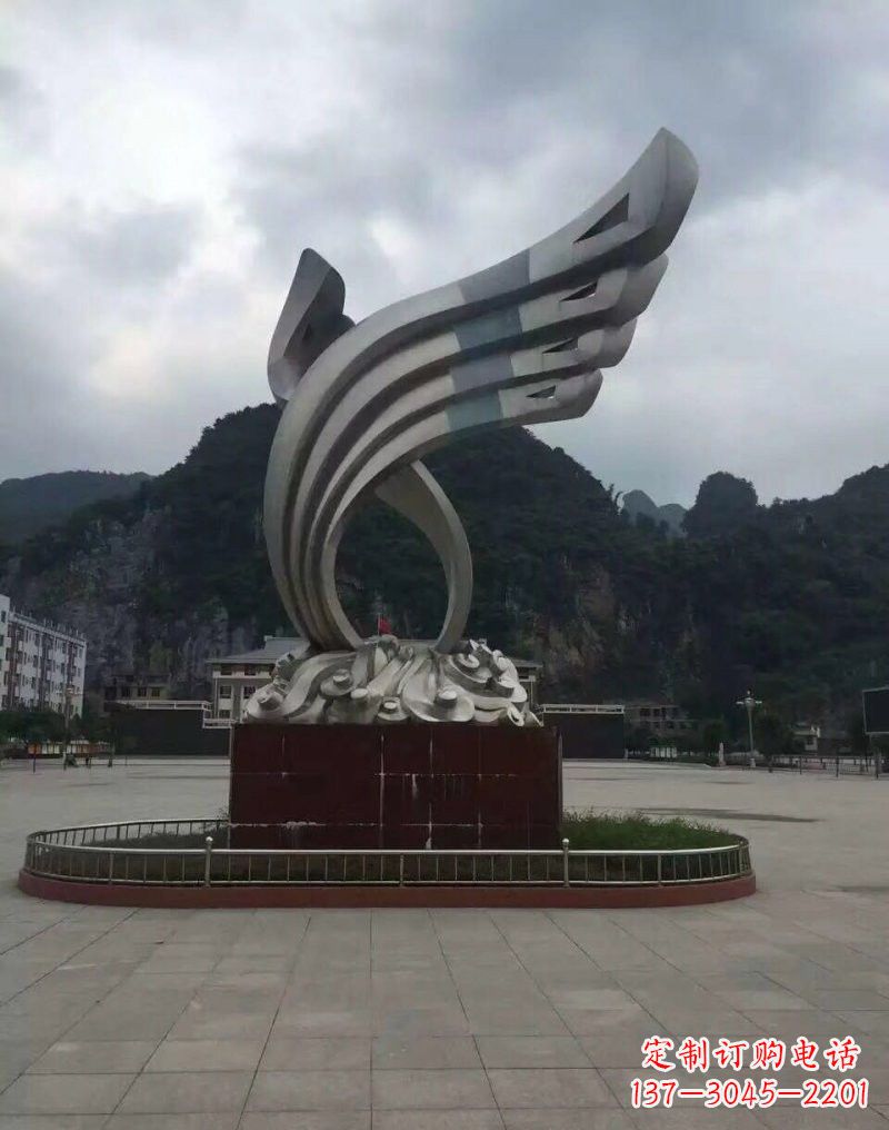 绍兴翅膀雕塑——环绕不锈钢广场的精美艺术品