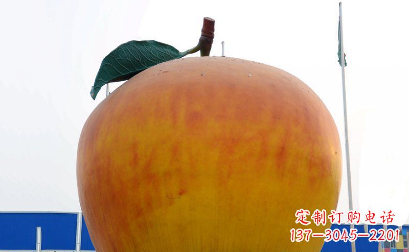 绍兴不锈钢苹果雕塑浓缩艺术精髓