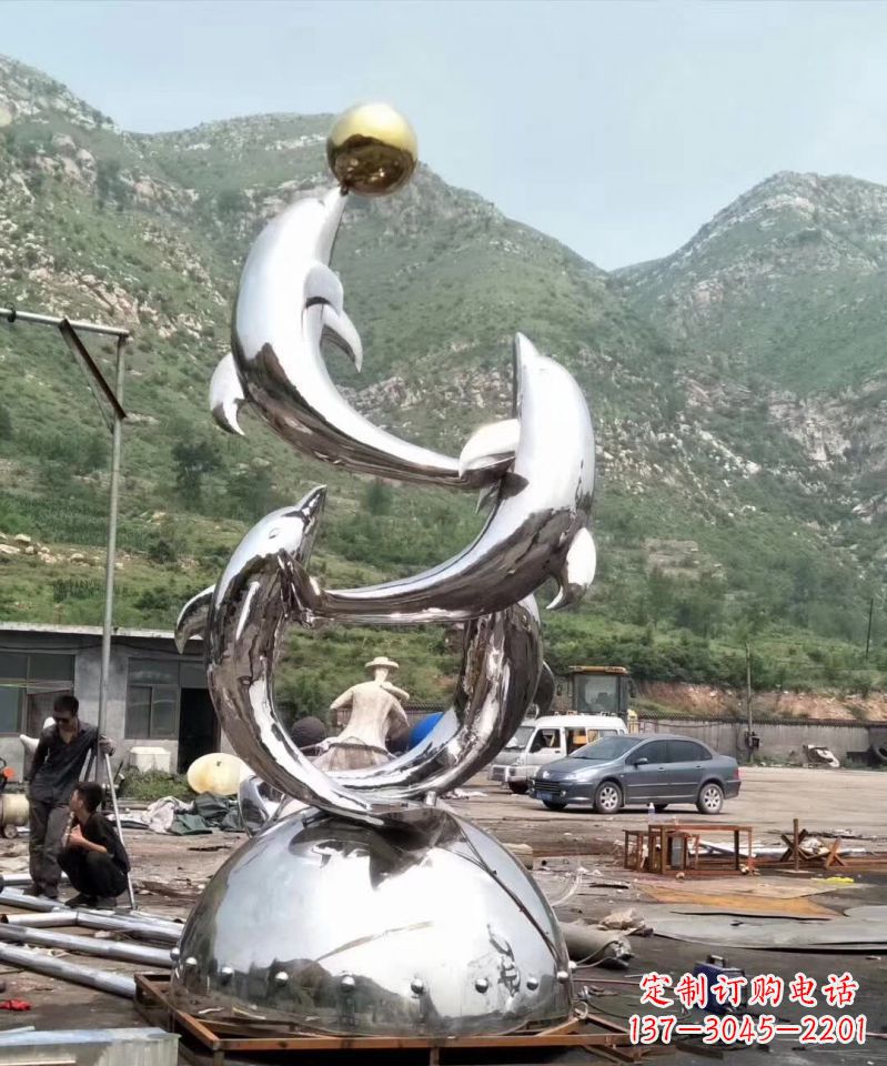 绍兴海豚雕塑不锈钢的精美艺术