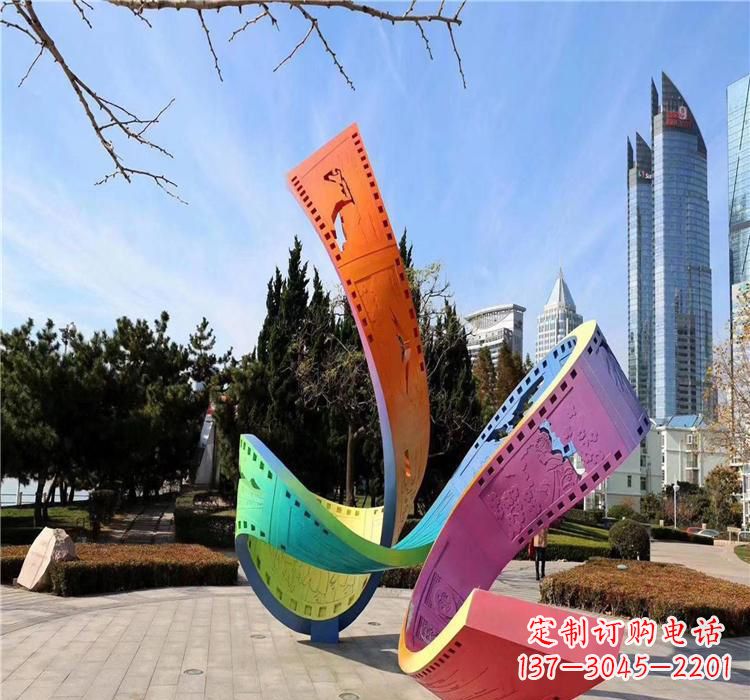 绍兴波浪状的不锈钢胶卷雕塑