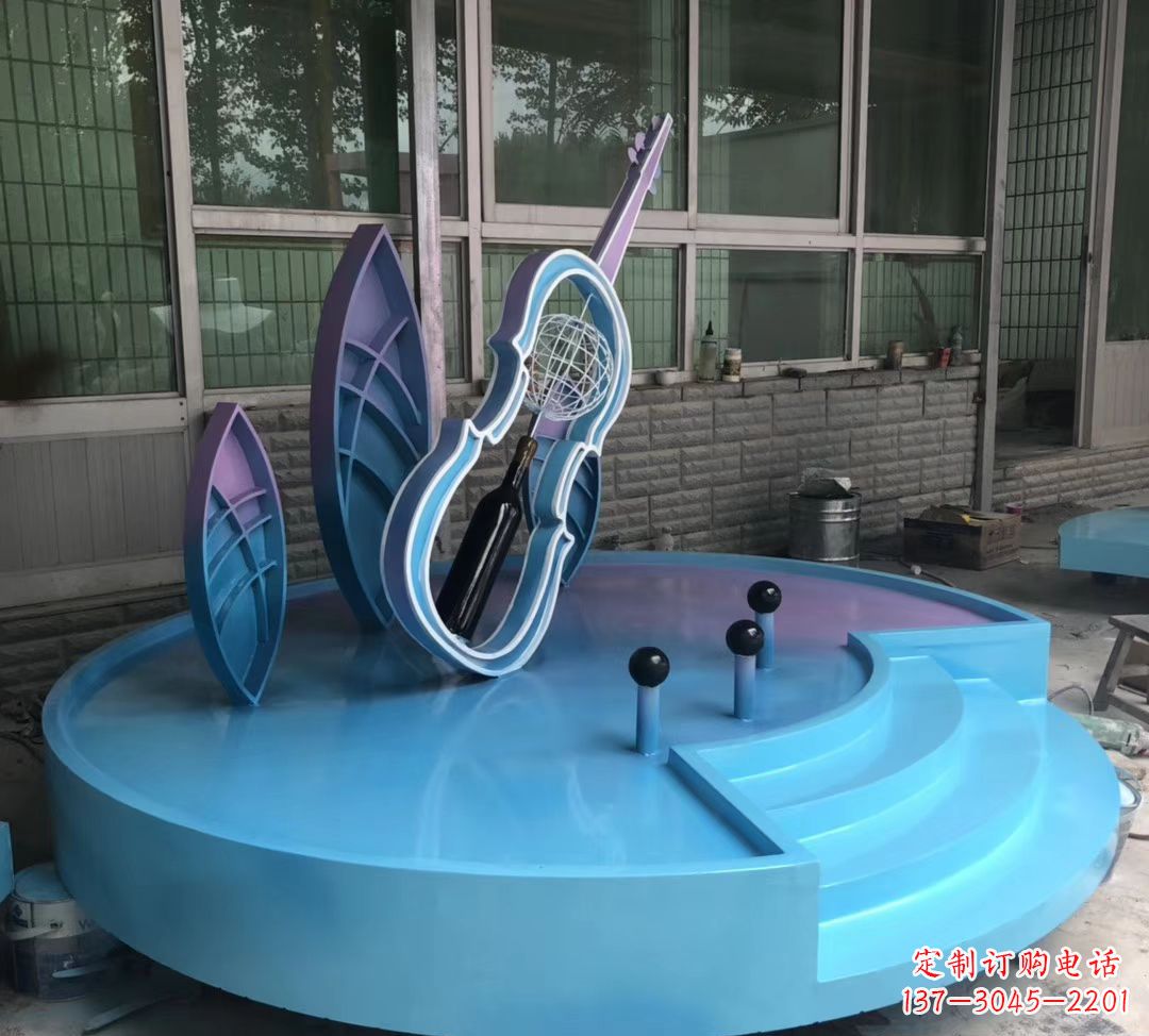 绍兴大提琴雕塑精致的艺术瑰宝
