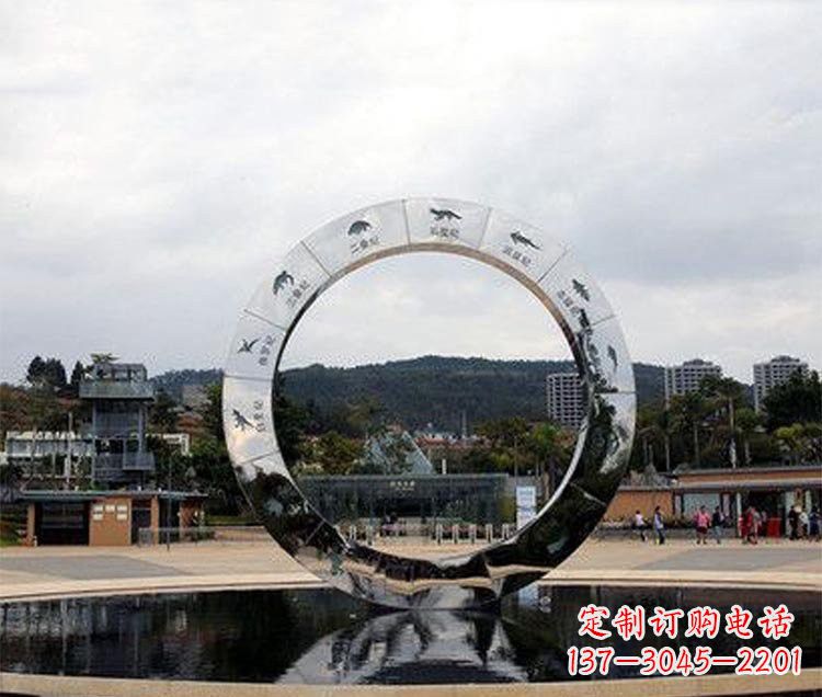 绍兴恐龙圆环雕塑让恐龙永久存在