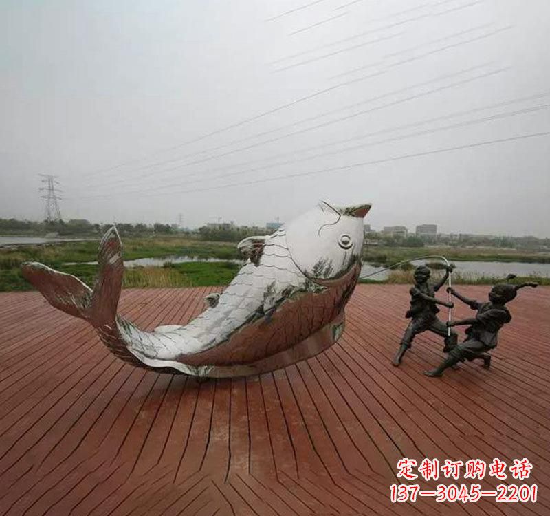 绍兴不锈钢鲤鱼雕塑传承中国文化