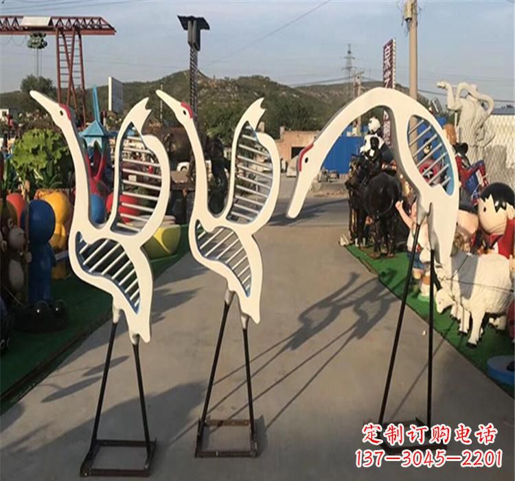 绍兴精美不锈钢仙鹤雕塑
