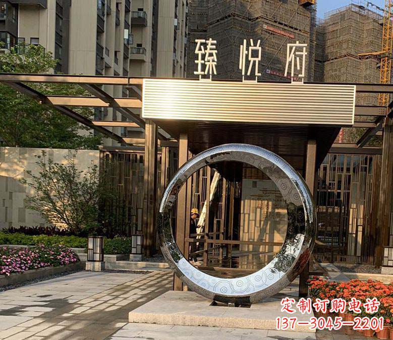 绍兴不锈钢小区圆环雕塑赋予小区景观更多美感