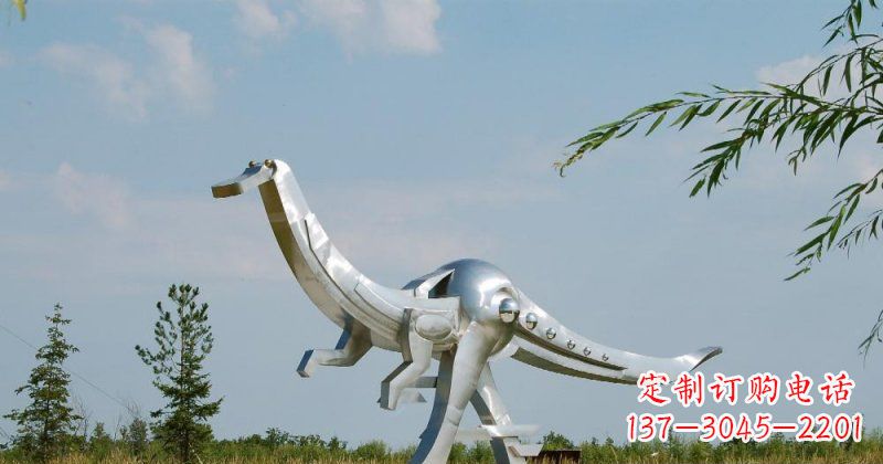 绍兴不锈钢鸭嘴龙雕塑传递自然之美