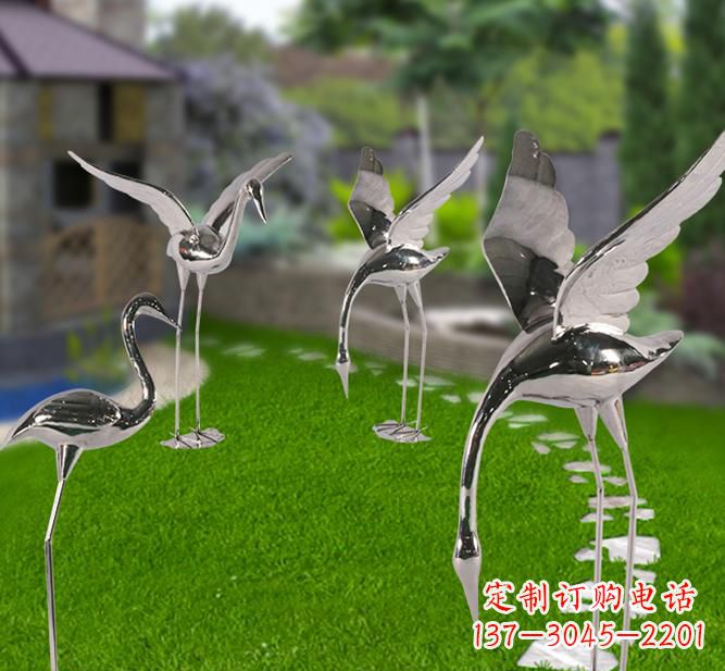 绍兴不锈钢园林展翅仙鹤雕塑给人们带来神秘的艺术之美