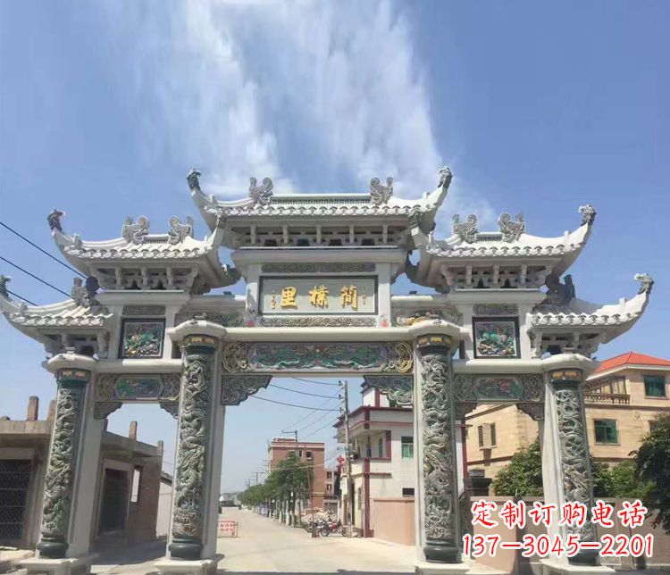 绍兴传承古老技艺 牌坊雕塑美化村庄