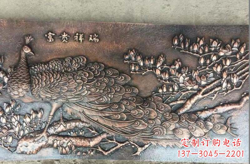 绍兴精美锻铜孔雀雕塑