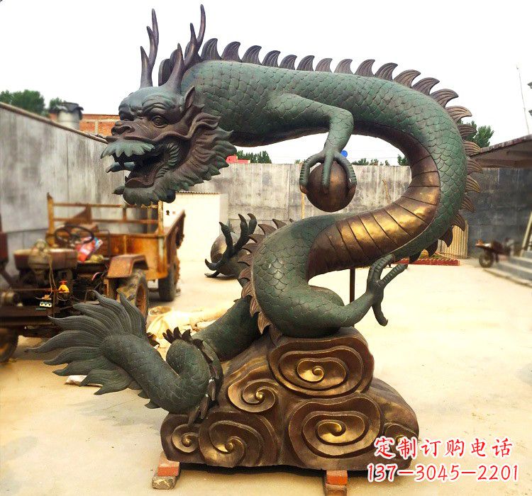 绍兴精致铜雕飞龙珠