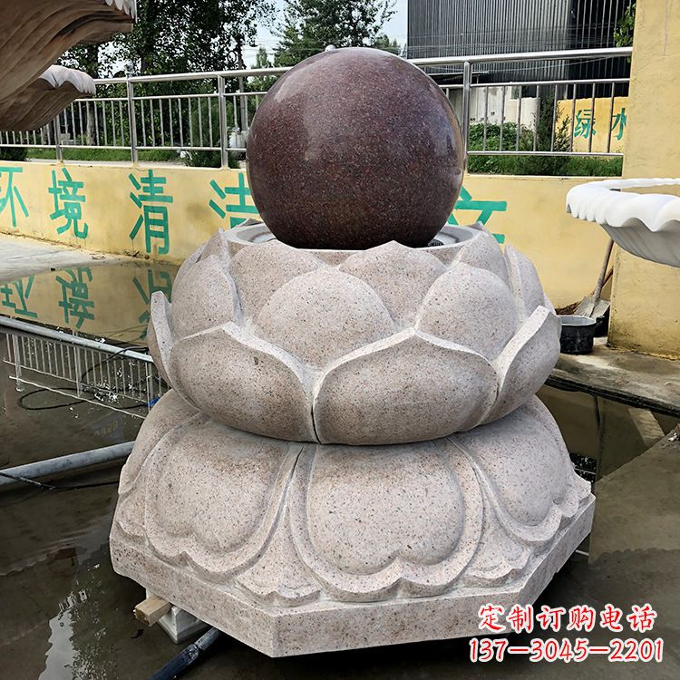 绍兴金色彩绘风水球雕塑
