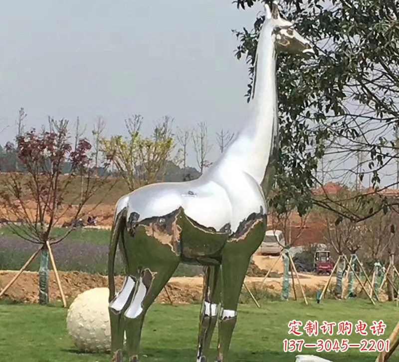 绍兴公园不锈钢长颈鹿雕塑