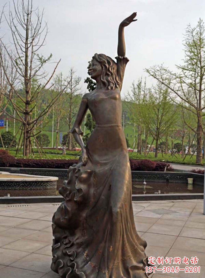 绍兴公园跳舞的女孩人物铜雕