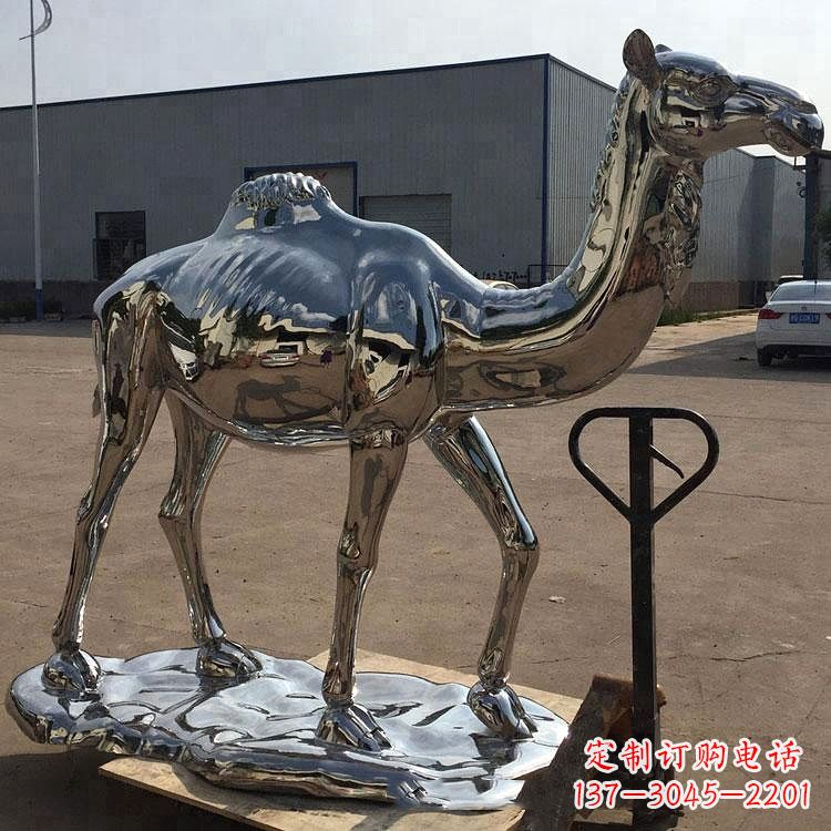 绍兴镜面不锈钢骆驼雕塑生动又独特