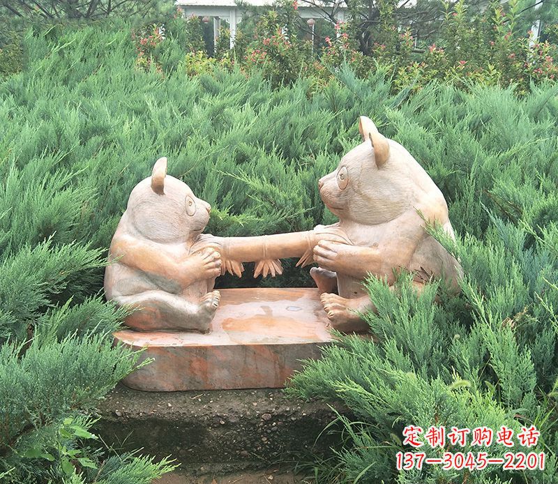 绍兴晚霞红熊猫母子石雕