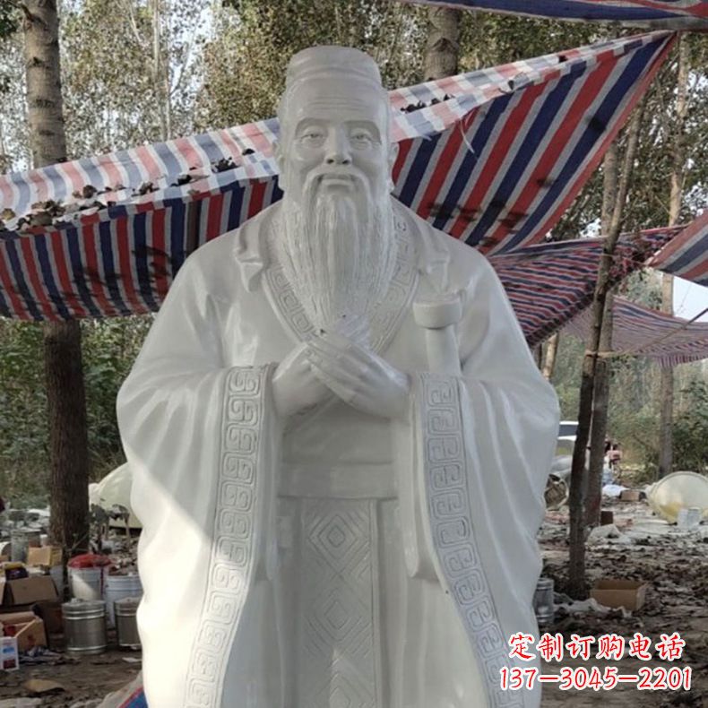 绍兴校园孔子雕像